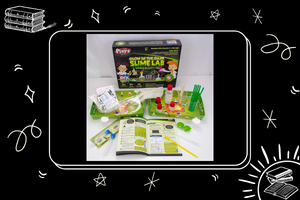 Playz Glow in the Dark Slime Lab