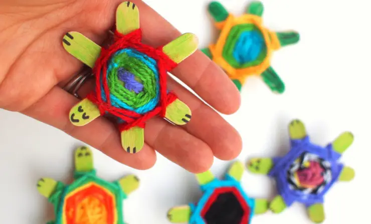 Create Cute Yarn Turtles